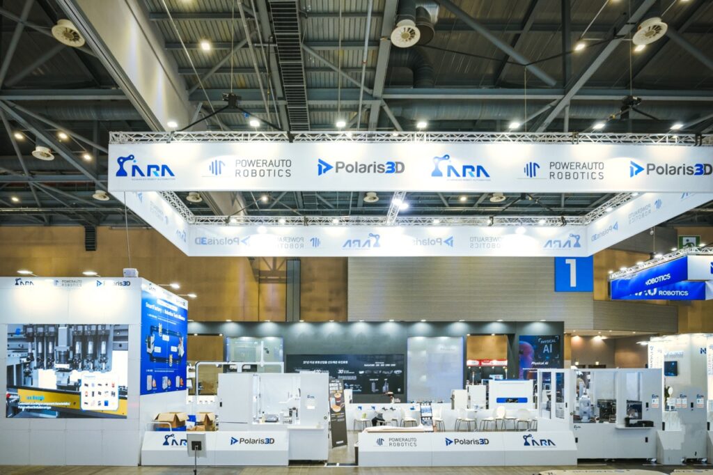 폴라리스쓰리디가 참가한 로보월드 2025 부스 전경이다.